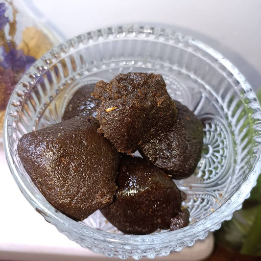 Handmade Bukhoor Oud | Kindie, mild and woody scent | 100% Natural Handmade Incense Home Fragrance / Turaren Wuta / Arabian Oud Incense